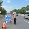 Polres Purwakarta Lakukan Patroli Scrapping Filling Overlay di Ruas Tol Cipularang