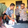 Bersih Bersih Ala Polres Kobar, Seluruh Personel Dicek Urine Secara Mendadak!