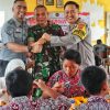 Lapas Tanjungpandan Berbagi Makanan Bergizi Gratis untuk Siswa SD Negeri 11 Badau