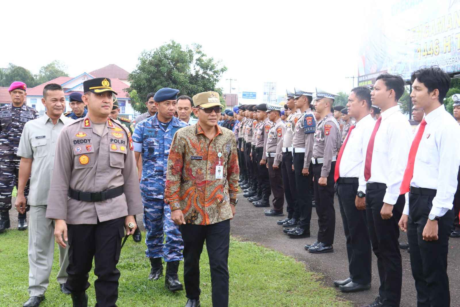 Bupati Belitung H. Djoni Alamsyah Hidayat S.Sos, Hadiri Gelar Apel Pasukan Operasi Ketupat 2025