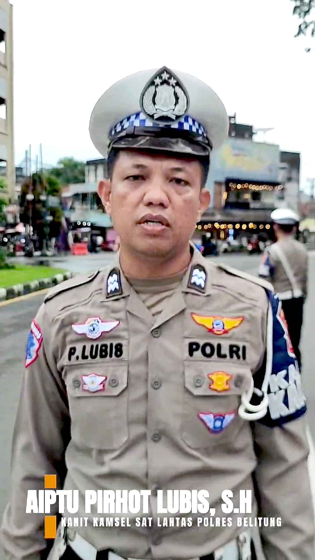 Satlantas Polres Belitung Menghimbau Kepada Masyarakat Yang Ingin Mudik Untuk Selalu Mentaati Peraturan Lalu Lintas