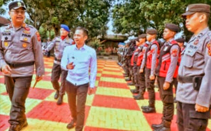 Gelar Pasukan Operasi Ketupat Lodaya 2025, Bupati Purwakarta: Sinergi TNI-Polri Ciptakan Rasa Aman untuk Masyarakat
