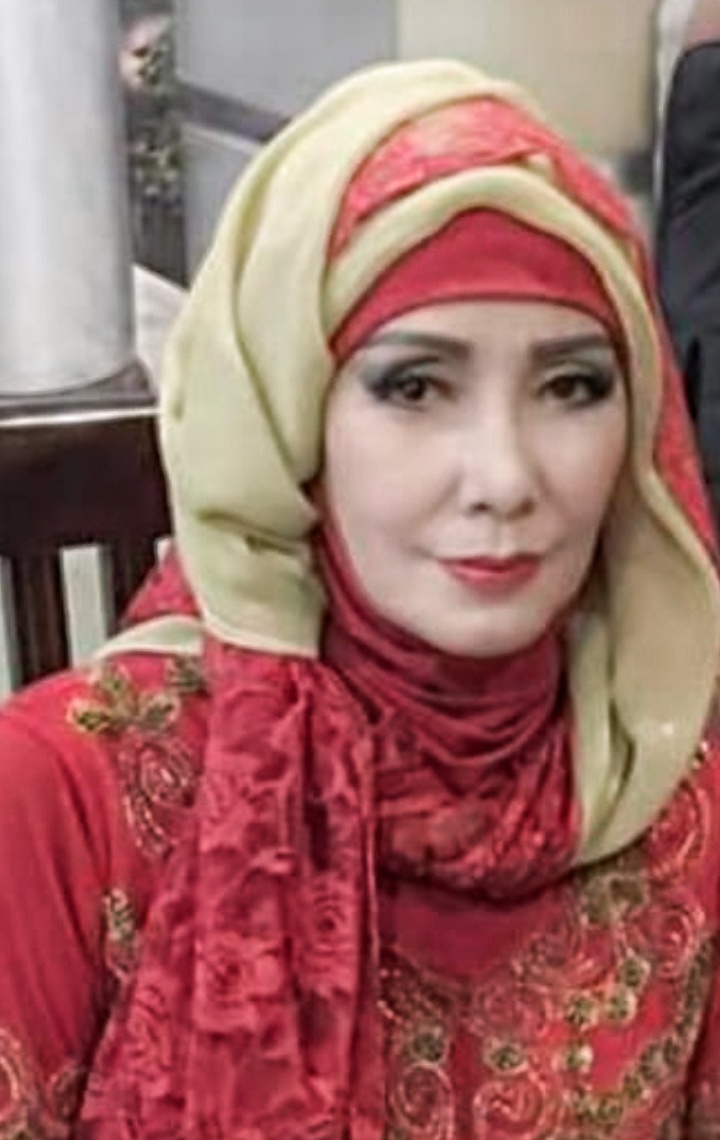 Nenny Triana: Artis Serba Bisa yang Tetap Bersinar di Dunia Hiburan