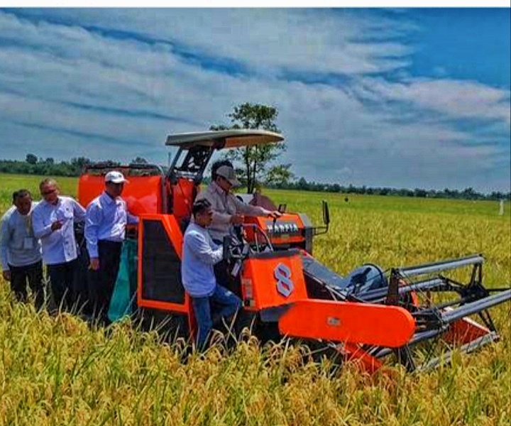 Presiden Prabowo Hadiri Panen Raya Serentak 2025 di Majalengka, Tegaskan Pentingnya Ketahanan Pangan Nasional!