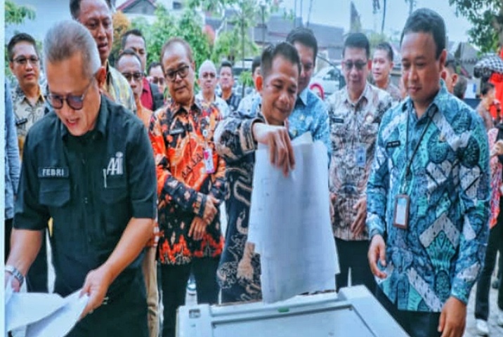 Pemkab Purwakarta Musnahkan 3.205 Berkas Arsip Kedaluwarsa