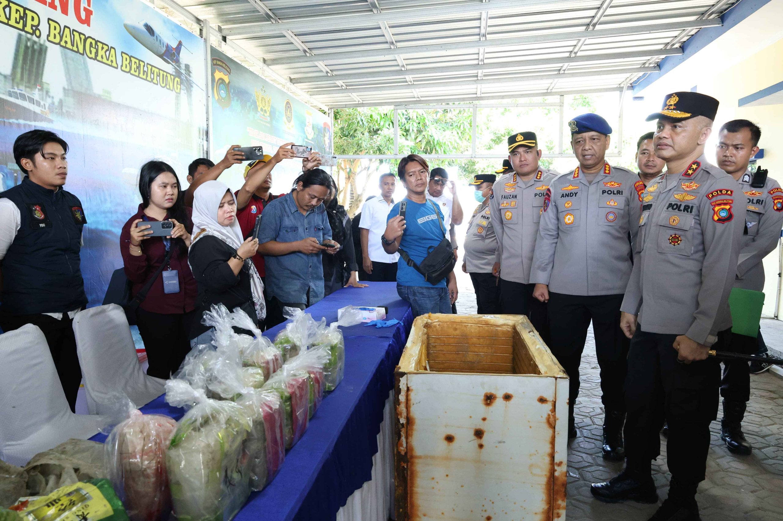 Direktorat Polairud Polda Babel Temukan 11,5 Kilogram Sabu Di Pesisir Pantai Labu Belinyu