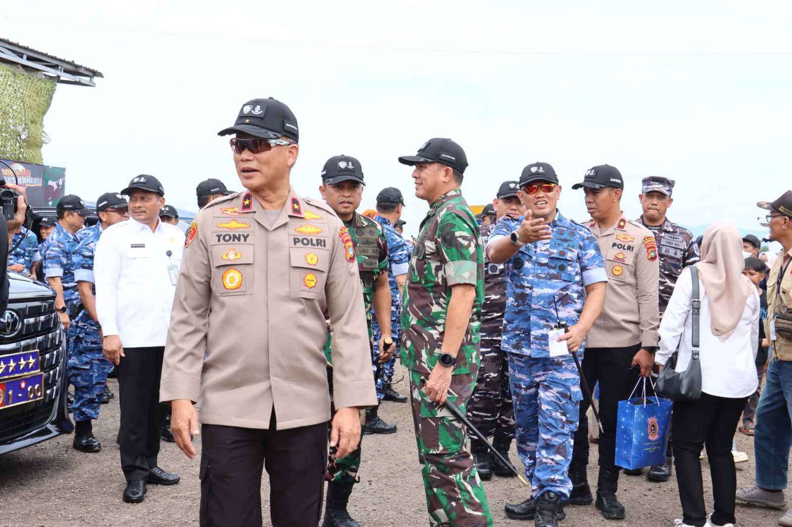 Sinergi TNI-Polri: Wakapolda Kepulauan Babel Hadiri Latihan Udara “Jalak Sakti” Dan “Hardha Marutha” di Belitung