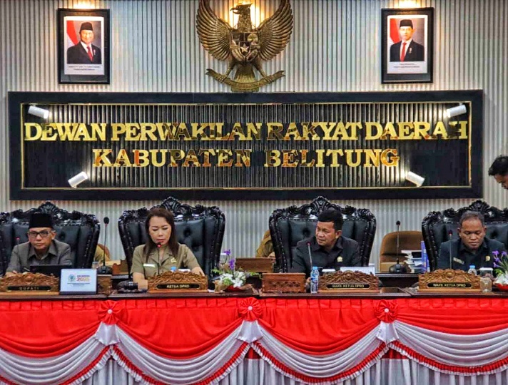 Dua Raperda Disampaikan dalam Rapat Paripurna DPRD Belitung