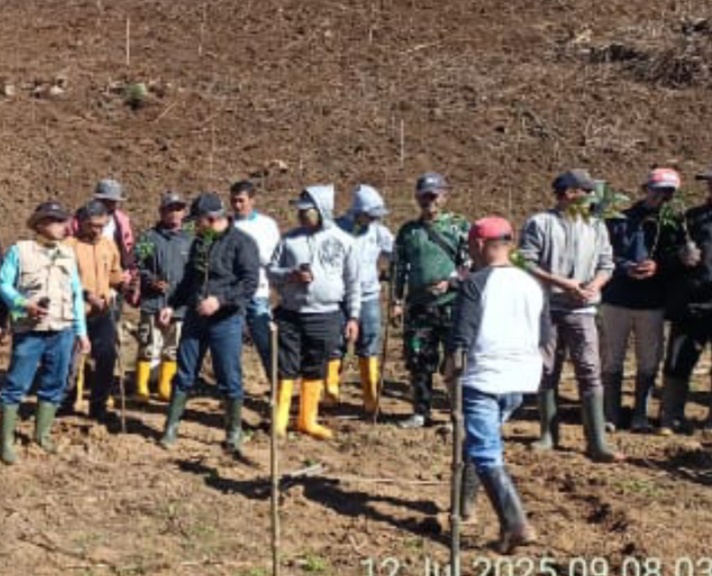 Hijaukan Bumi, Bangkitkan Asa: PTPN I Regional 2 Sedep Gelar Reboisasi Berkelanjutan di Bandung