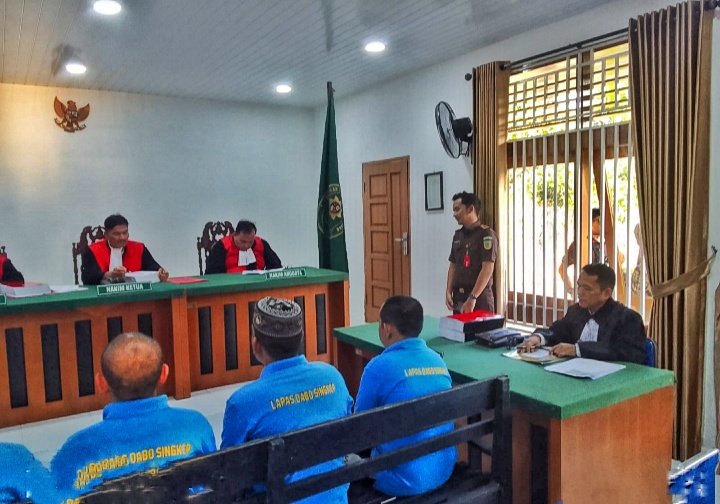 Sidang Perdana Sengketa Lahan Desa Tinjul Digelar, Empat Terdakwa Hadapi Dakwaan