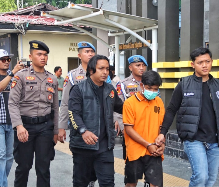 Perempuan Muda Tewas Ditusuk Suami Siri, Warga Karimun Geger!