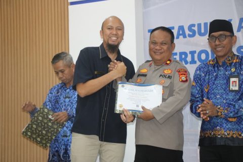 Polres Barru Raih Penghargaan Dari KPPN Parepare