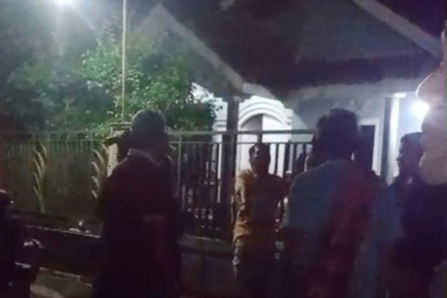 Misteri Ketukan Pintu di Desa Kecila   Warga Resah, Aparat Langsung Turun Tangan!