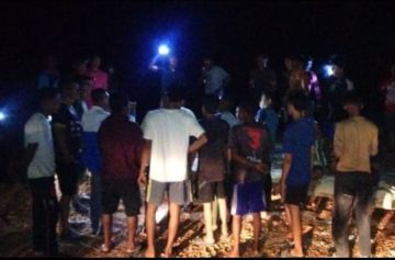 ‎PT Hermina Jaya Kembali Berulah di Lingga, Warga Tahan Alat Berat