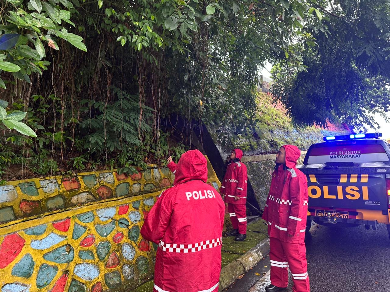 Sat Samapta Polres Karimun Patroli Siaga Bencana dan Pemantauan Lokasi Rawan Banjir