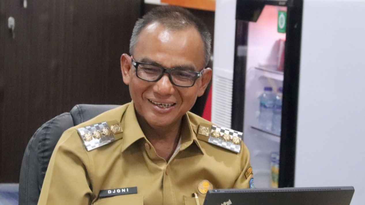 Munandar Motong Resmi Ditunjuk Jadi Direktur PDAM Tirta Batu Mentas