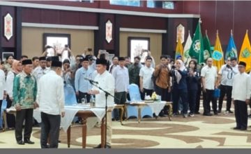 Agustiar Sabran Dilantik sebagai Ketua Dewan Masjid Indonesia Kalimantan Tengah