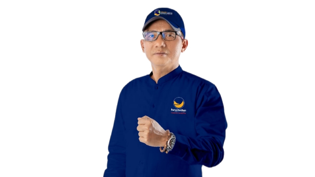 Ketua Umum DPP Partai NasDem Surya Paloh, Resmi Memberikan Amanah Kepada H. Djoni Alamsyah Hidayat, S.Sos Sebagai Ketua Dewan Pakar DPW Partai NasDem Provinsi Kepulauan Bangka Belitung Periode 2024-2029