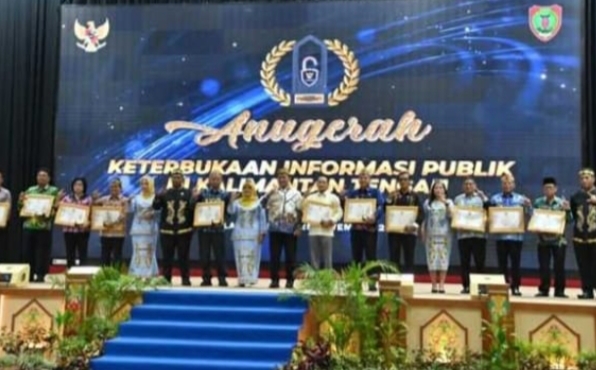 Edy Pratowo Apresiasi Kinerja Badan Publik Kalteng di Ajang Anugerah KIP 2025