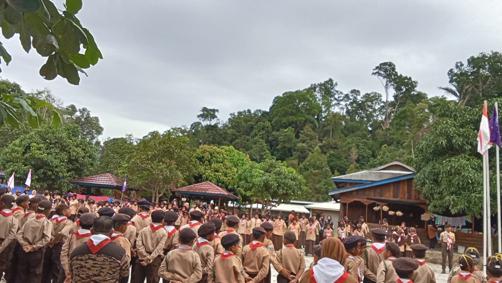 Dukung Pembinaan Generasi Muda, Bhabinkamtibmas Ikuti Pesta Siaga Lingga 2025