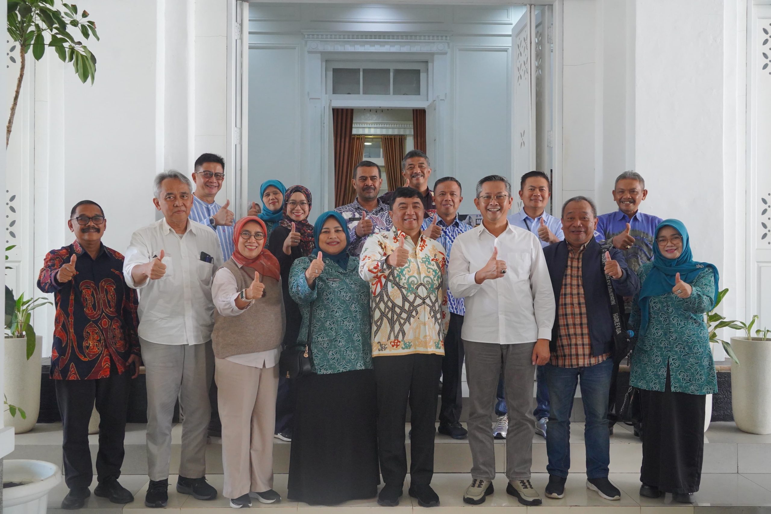 Bupati Garut Sambut Tim Evaluasi Anugerah Gapura 2025