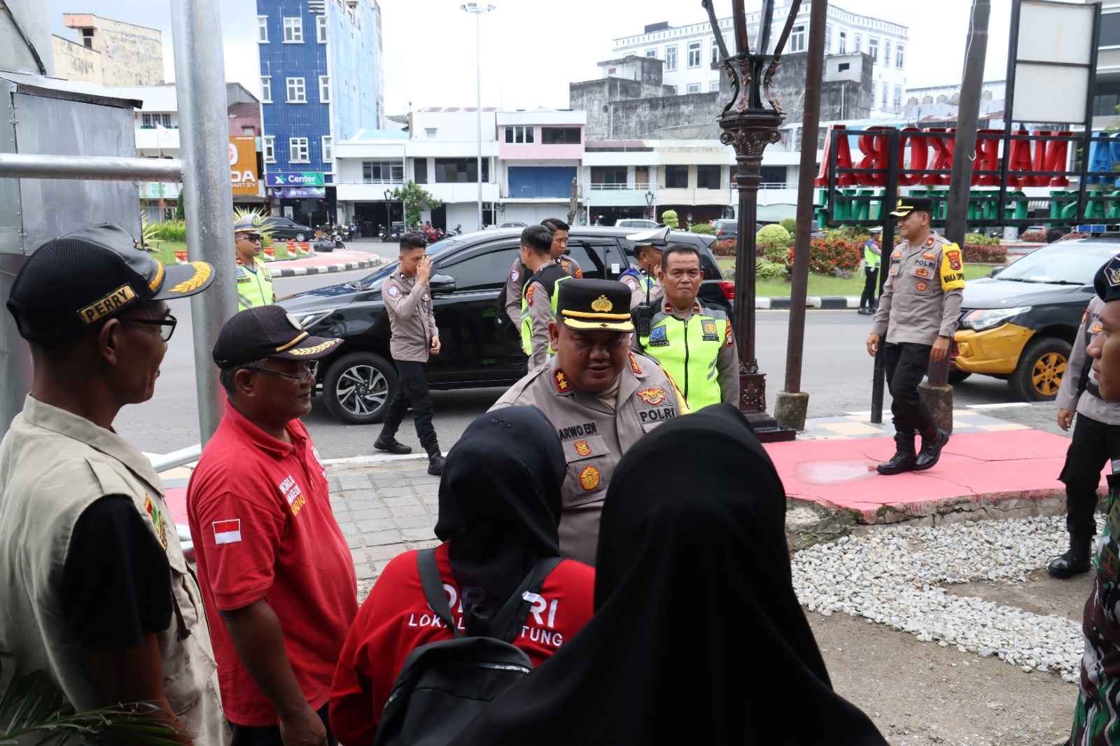 Kapolres Belitung Bersama PJU Pantau Kesiapan Pos Pam Ops Lilin Menumbing 2025 di Sejumlah Titik Strategis