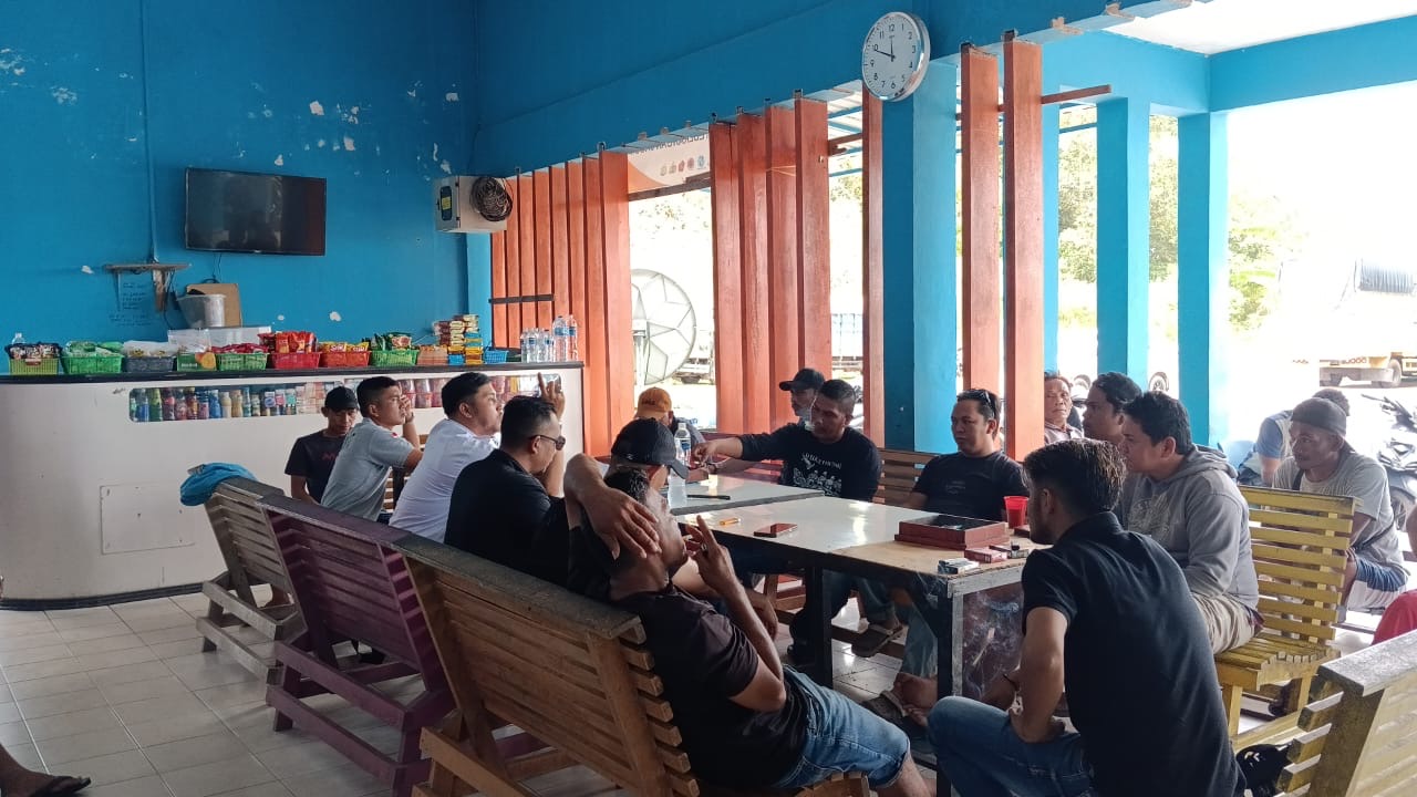 Pengguna Jasa Tuntut Kejelasan Operasional Kapal Roro ASDP di Lingga