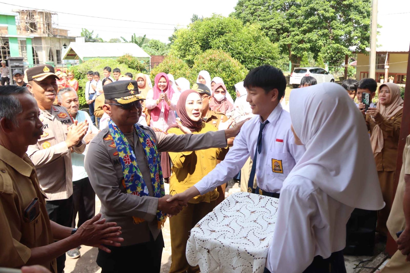 Brigjen Pol Murry Mirranda Nostalgia ke Kampung Halaman di Beltim, Kunjungi Sekolah dan Teman Masa Kecil