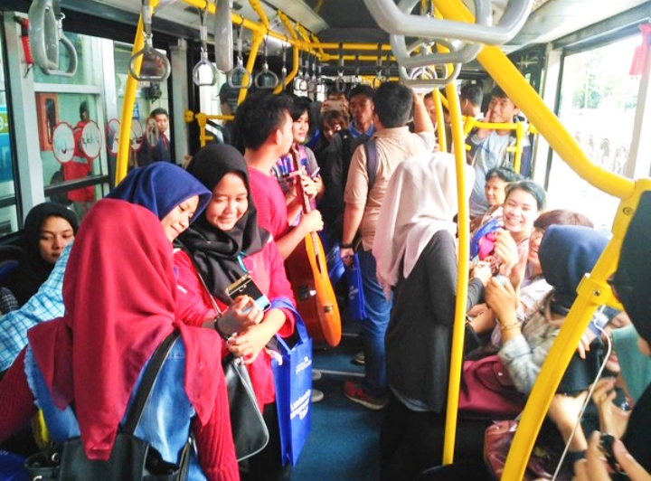 Busway dan Wajah Baru Transportasi Rakyat Jakarta