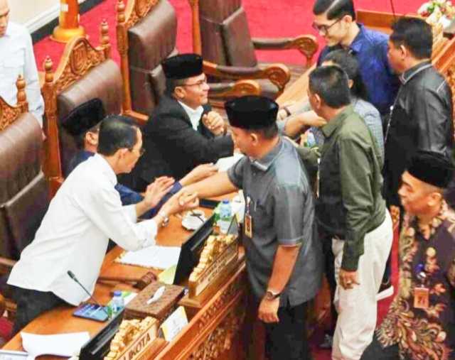 Paripurna Perdana 2026, DPRD Batam Sampaikan Hasil Reses dan Evaluasi Kinerja 2025