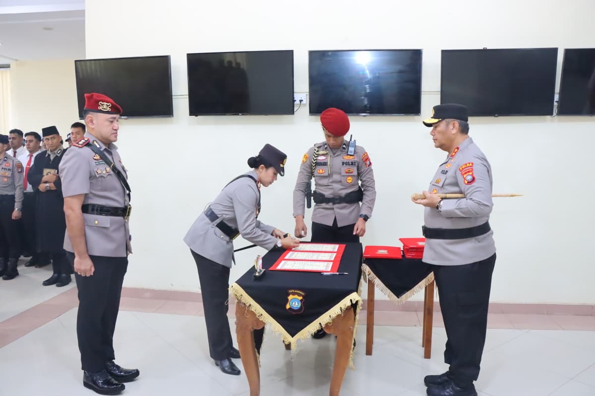 Perempuan Pertama Jabat Kapolres Karimun, AKBP Yunita Stevani Dilantik