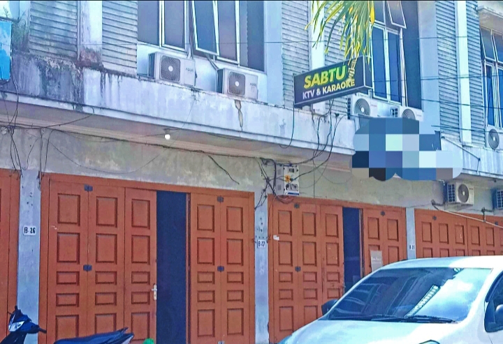 Dugaan Adanya Peredaran Ekstasi di Sabtu KTV Labuhanbatu, Operasi Siang–Malam Picu Pertanyaan Publik!