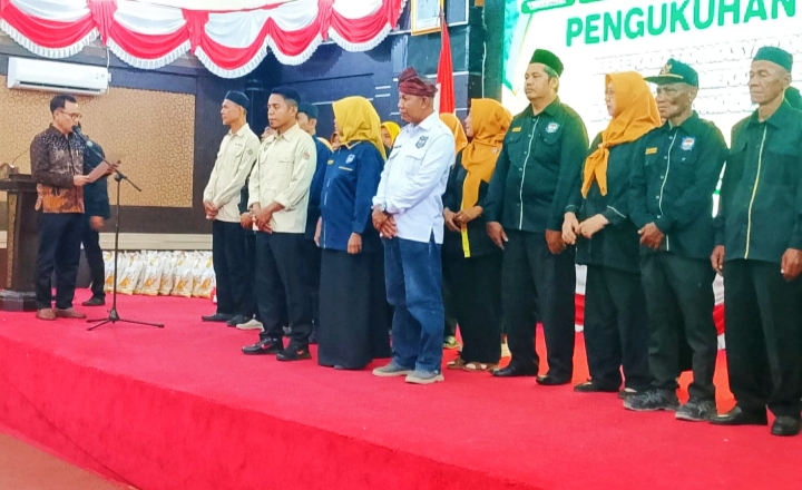 KMM Karimun Resmi Dilantik, Salurkan 200 Paket Sembako Sambut Ramadhan