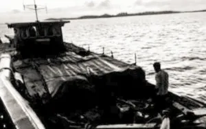 Kapal KM Setia Jaya 2 Diduga Lakukan Bongkar Muat Ilegal, Diamankan Aparat