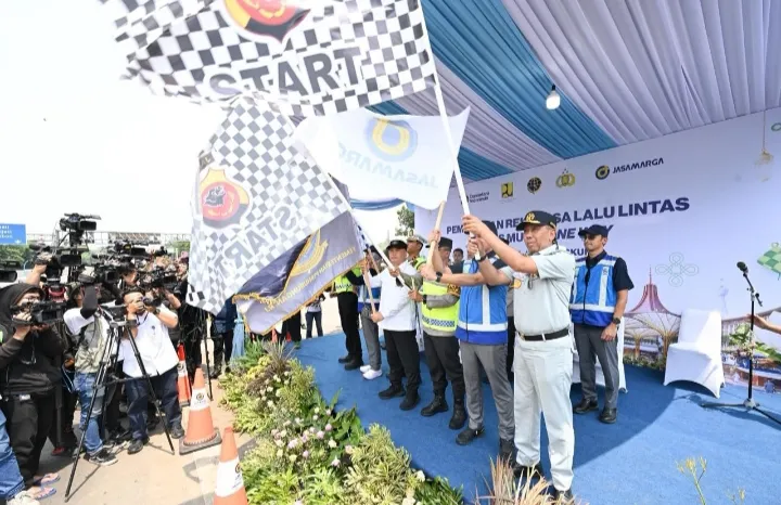 Dukung Kelancaran Arus Mudik, Dirut Jasa Raharja Hadiri Flag Off One Way Nasional 2026