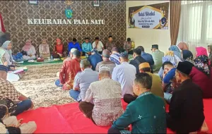 Halal Bihalal Perdana Kelurahan Paal Satu, Bupati Belitung Tekankan Pelayanan dan Kebersamaan