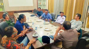 Ketua Pansus DPRD Purwakarta Said Ali Azmi saat ditemui awak media di kantor DPRD Purwakarta. (dok/foto/Raffa)