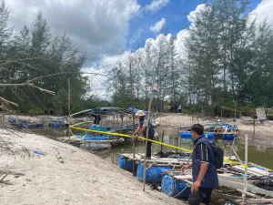 Tim Gabungan Polres Belitung Tertibkan Tambang Timah Ilegal Di Perairan Laut Dusun Ulim Membalong