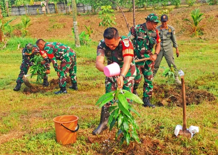 Tanam 1.000 Pohon di Penjaringan, Upaya Nyata Jaga Lingkungan Pesisir