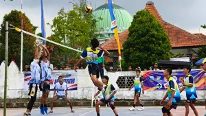 Banjarsari Melesat ke Puncak! Ciburuy Dipaksa Menyerah 3-1 di Liga Voli Bayongbong