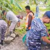 Lanal Dabo Singkep dan Warga Batu Berdaun Gotong Royong Berantas DBD