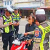 Satlantas Polres Karimun Kedepankan Edukasi, Pengendara Tanpa Helm Diberi Teguran Tertulis