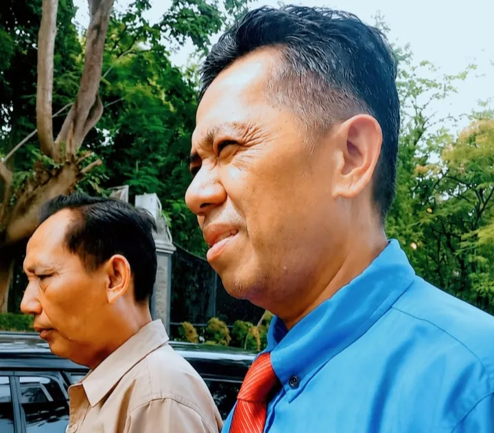 H Alan Suherlan Serahkan Dokumen ke Kejari Purwakarta Terkait Dugaan Gratifikasi Kendaraan Mewah
