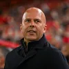 Liverpool Resmi Berpisah dengan Arne Slot, Proses Pencarian Pelatih Baru Dimulai