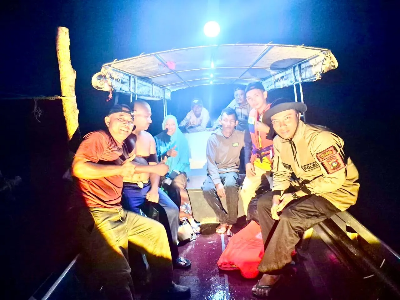 Dua Nelayan Hilang di Perairan Tokong Hiu Berhasil Dievakuasi dalam Keadaan Selamat