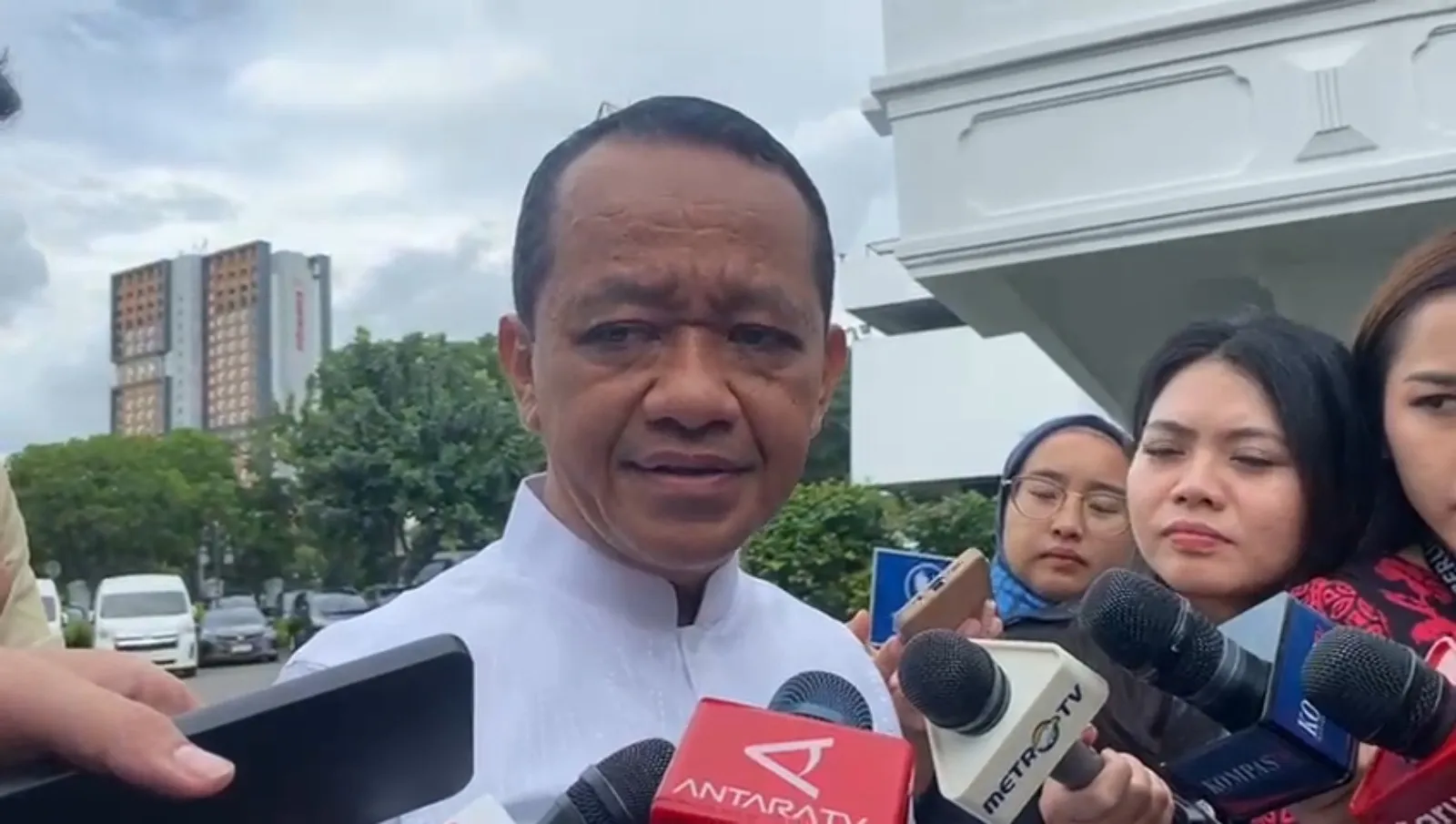 Fenomena “Mas Bahlil Ganteng” Merajai TikTok, Bahlil Lahadalia Penasaran Ingin Temui Sang Pencipta Lagu