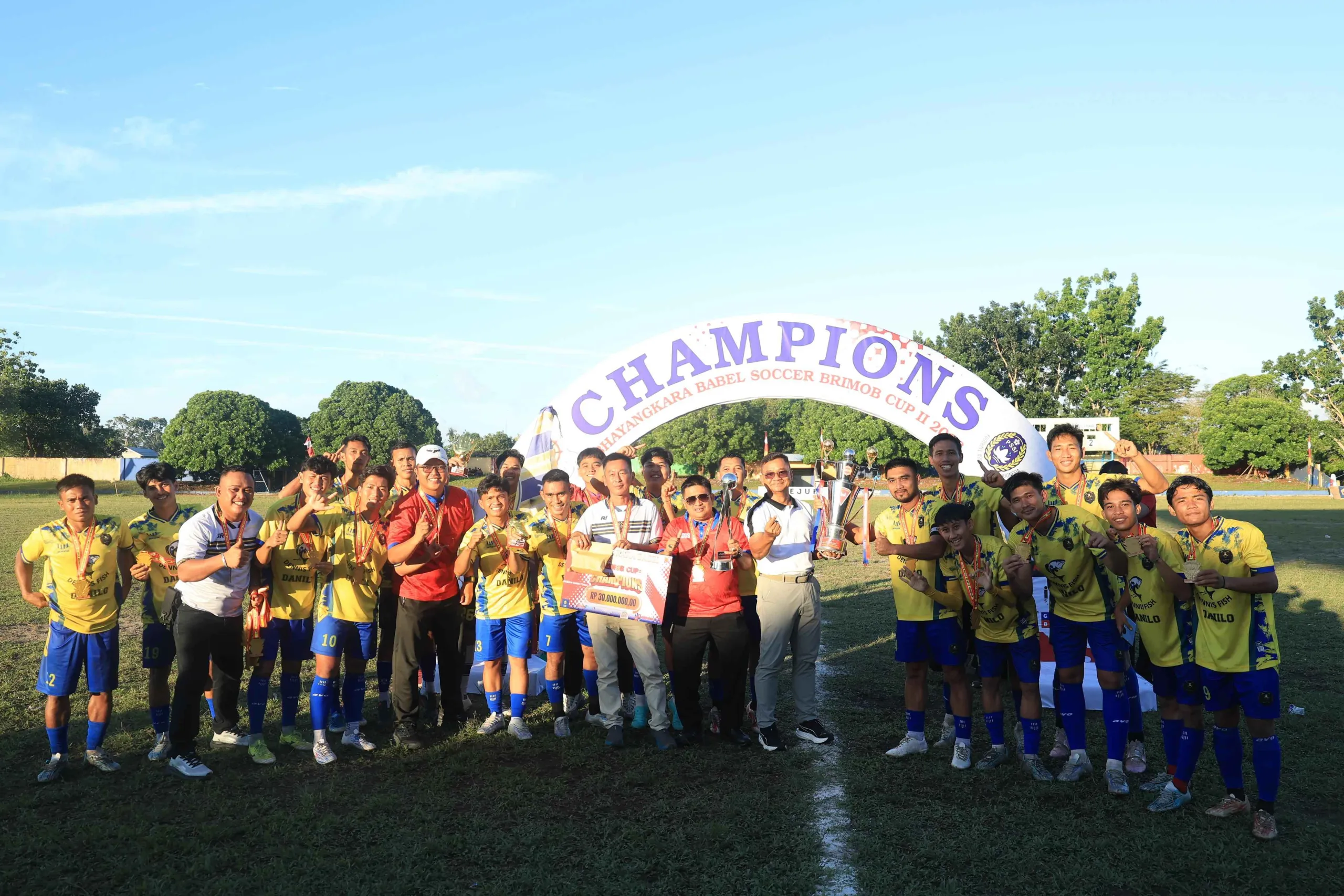 Wakapolda Babel Tutup Bhayangkara Babel Soccer Brimob Cup 2026, Denis FC X Pemaru Sukses Jadi Juara