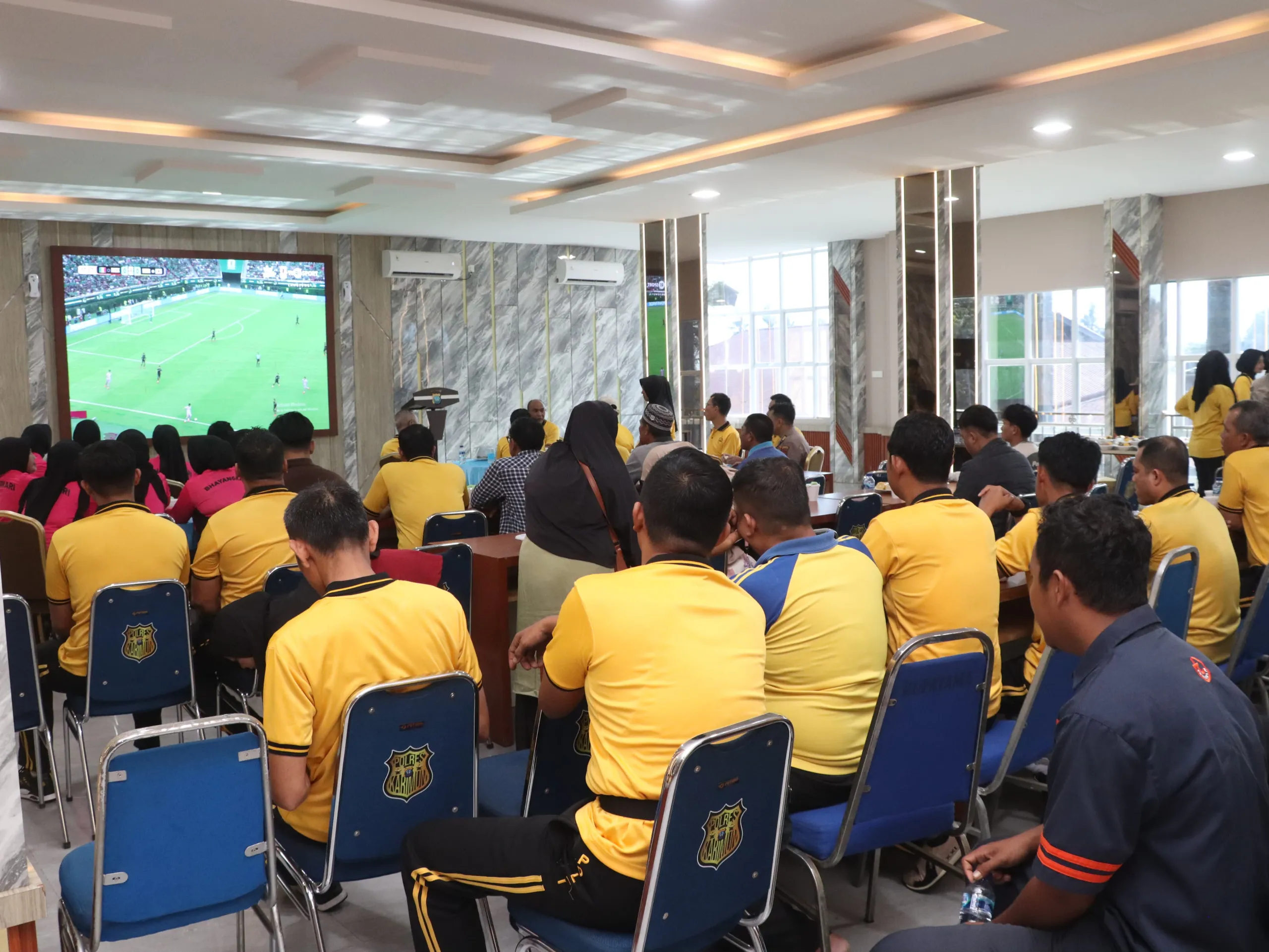 Nobar Piala Dunia Jadi Momentum Polres Karimun Bangun Kedekatan dengan Masyarakat