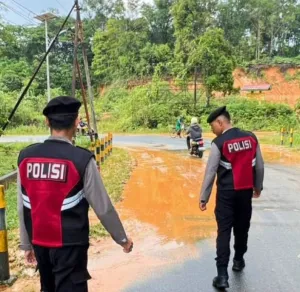 Polisi Lingga Siaga Bencana di Tengah Cuaca Ekstrem