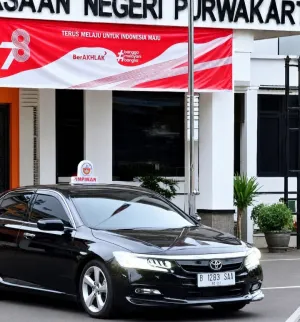 Delapan Jam Diperiksa Kejari Purwakarta, Anne Ratna Mustika Pilih Bungkam